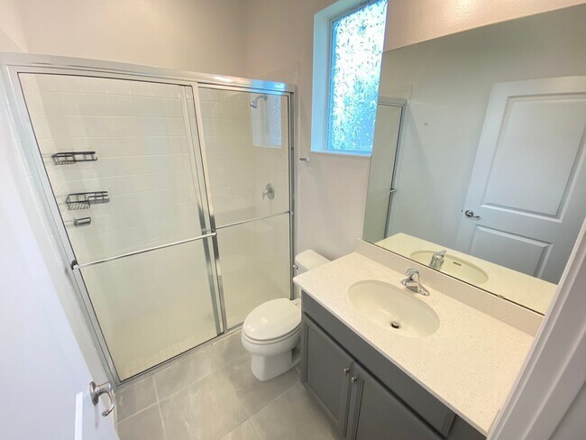 Building Photo - 1273 Hendon Lp