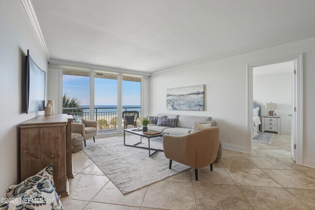 Building Photo - 1601 Ocean Dr S