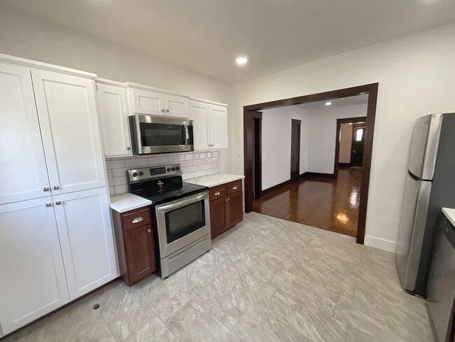 Building Photo - PRE-LEASING