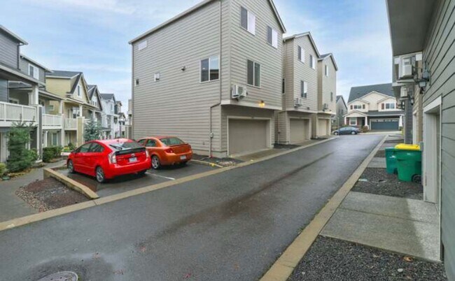 Building Photo - Wonderful home in Bethany!