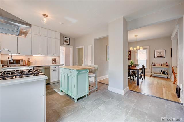 Building Photo - 4563 Winona Ct