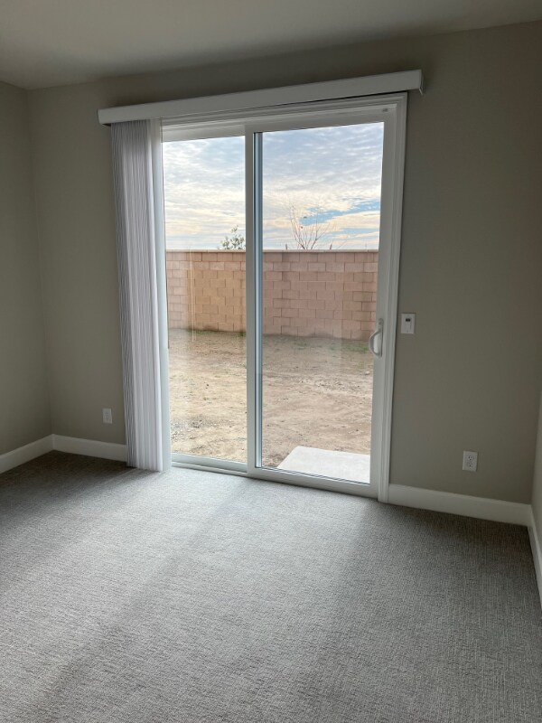 Building Photo - 3064 Vaughn Wy