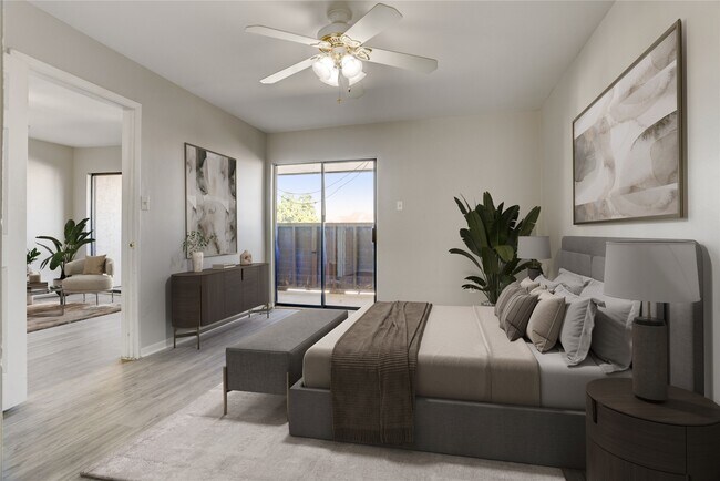 Building Photo - 3015 Walnut Bend Ln