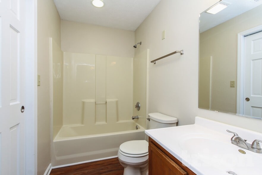 Building Photo - 5706 Nodlehs Ct