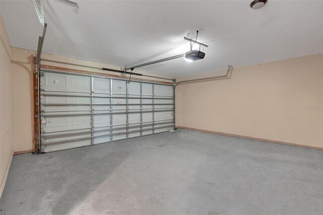 Building Photo - 810 Valnera Ct