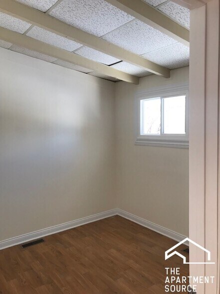 Building Photo - 1227 Wood Ave