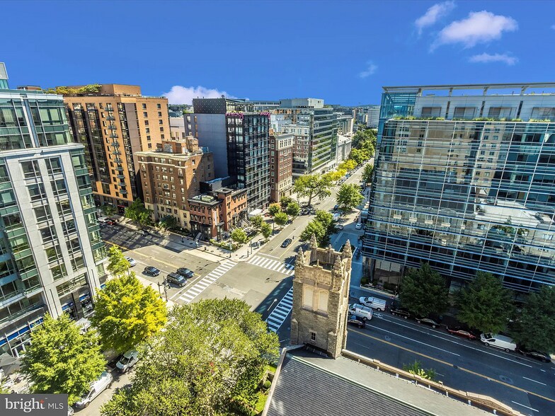 Building Photo - 1150 K St NW
