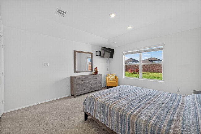 Building Photo - 27222 Woodridge Gln Dr