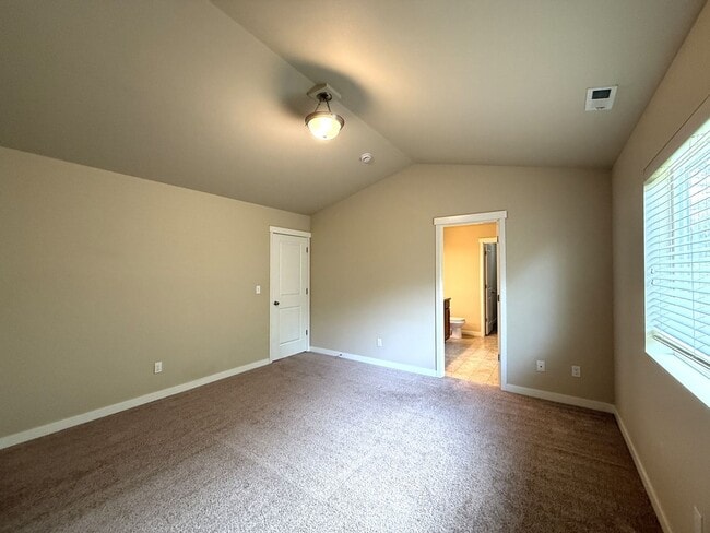 Building Photo - Beautiful 2-Story Monroe Home - Avail 8/20!