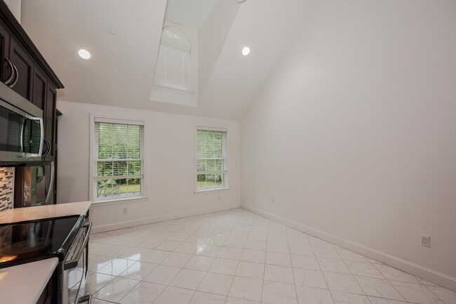Building Photo - 34 Caramel Dr