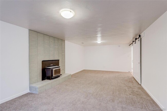 Building Photo - 3273 S Florence Ct