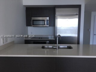 Building Photo - 500 Brickell Ave