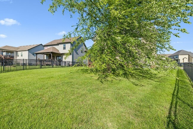 Building Photo - 1129 NJA Tate Dr