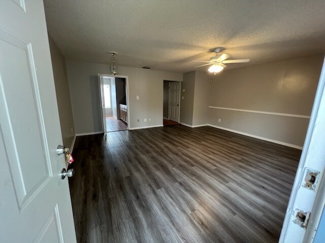 Building Photo - McAllen Flats Apartment