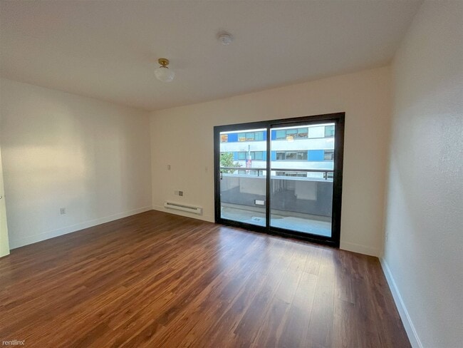 Building Photo - Studio, 1 bath Condo - 201 Harrison Street...