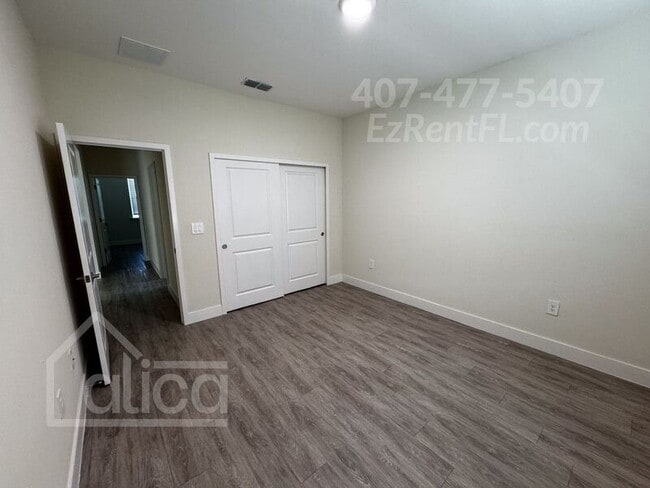 Building Photo - 2554 Ananas Rd