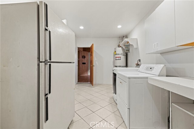Building Photo - 10685 Ledeen Dr