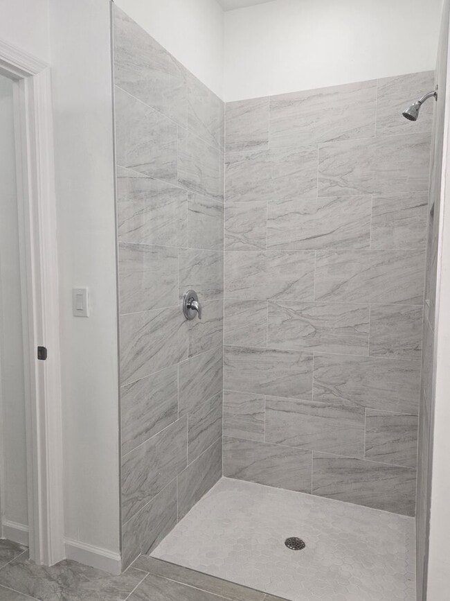 Building Photo - BRAND NEW 4/2/2-SOUTH LEHIGH ACRES