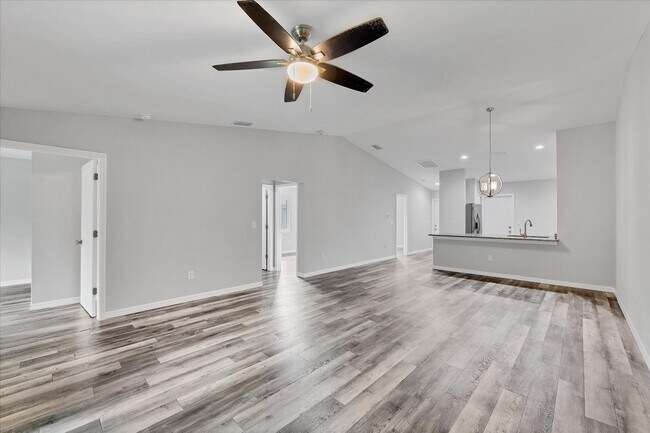 Building Photo - 13298 Blytheville Ave