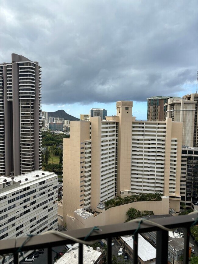 Building Photo - Available May 1, 2026 | Furnished 1 Bedroom, 1 bathroom and 1 assigned parking