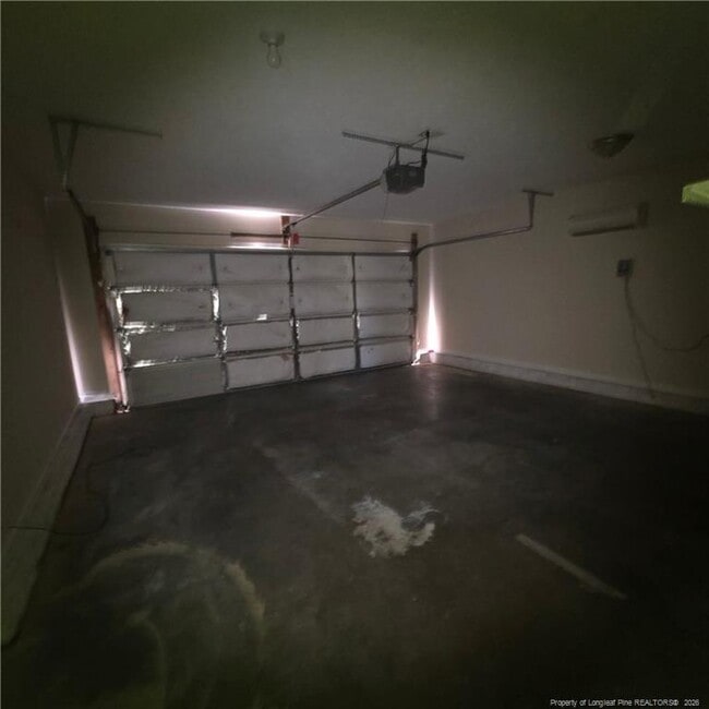 Building Photo - 109 Silverberry Ct