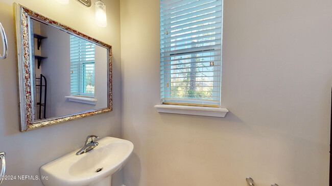 Building Photo - 33 Eagles Nest Ln