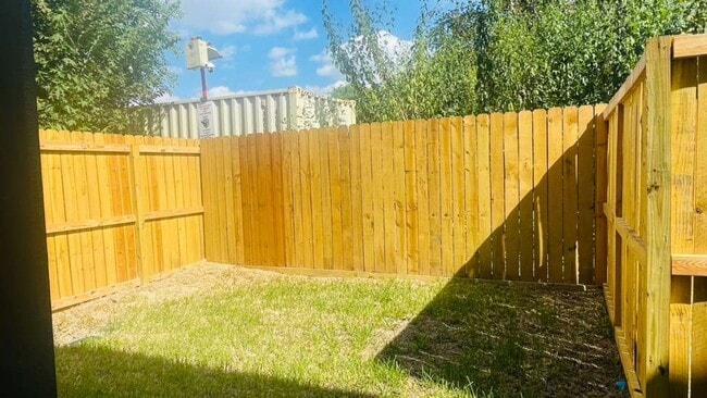 Building Photo - ? Brand-New Unit – 3 Bedrooms, 2.5 Bathrooms ?