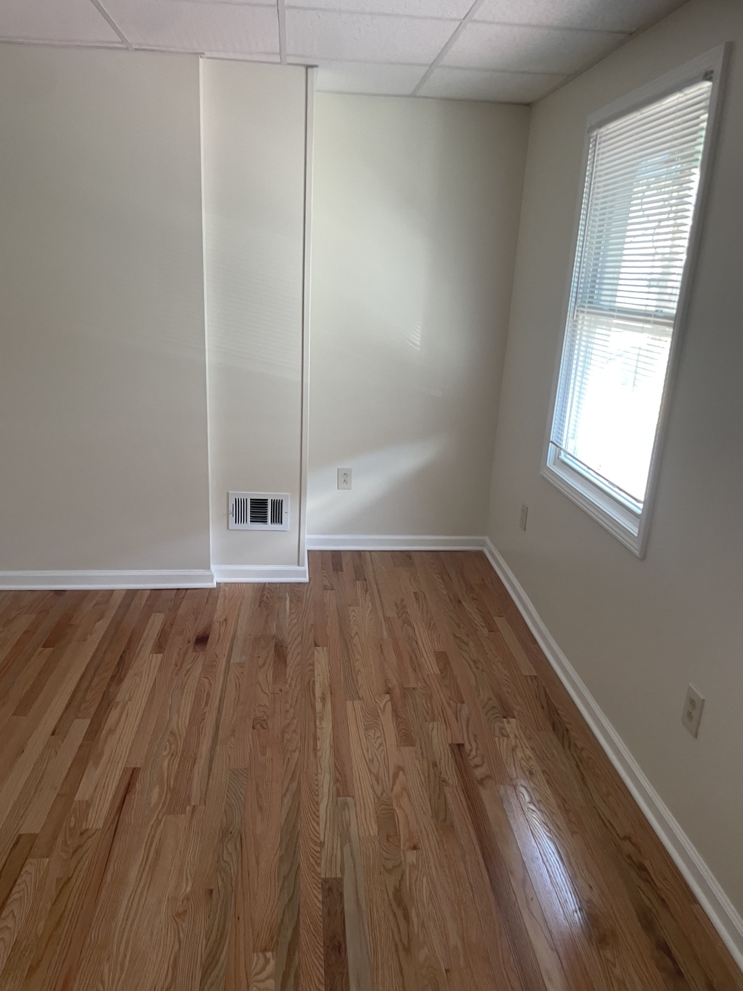 Bedroom 2 - 2nd Floor - 4740 Juniper St