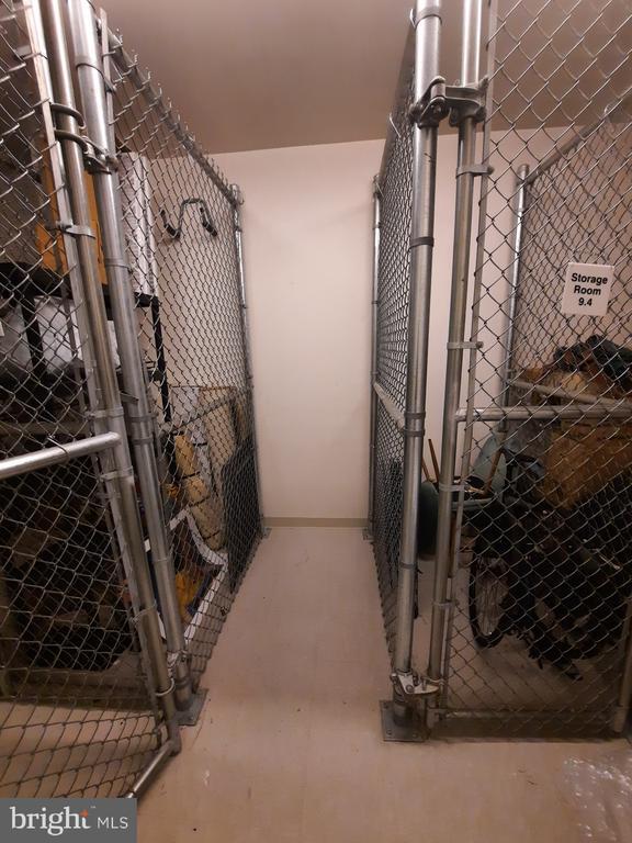 Building Photo - 1111 25th St NW