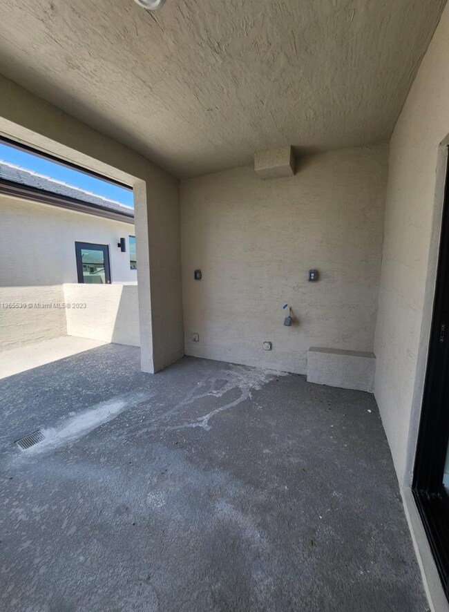 Building Photo - 4293 NW 83rd Path