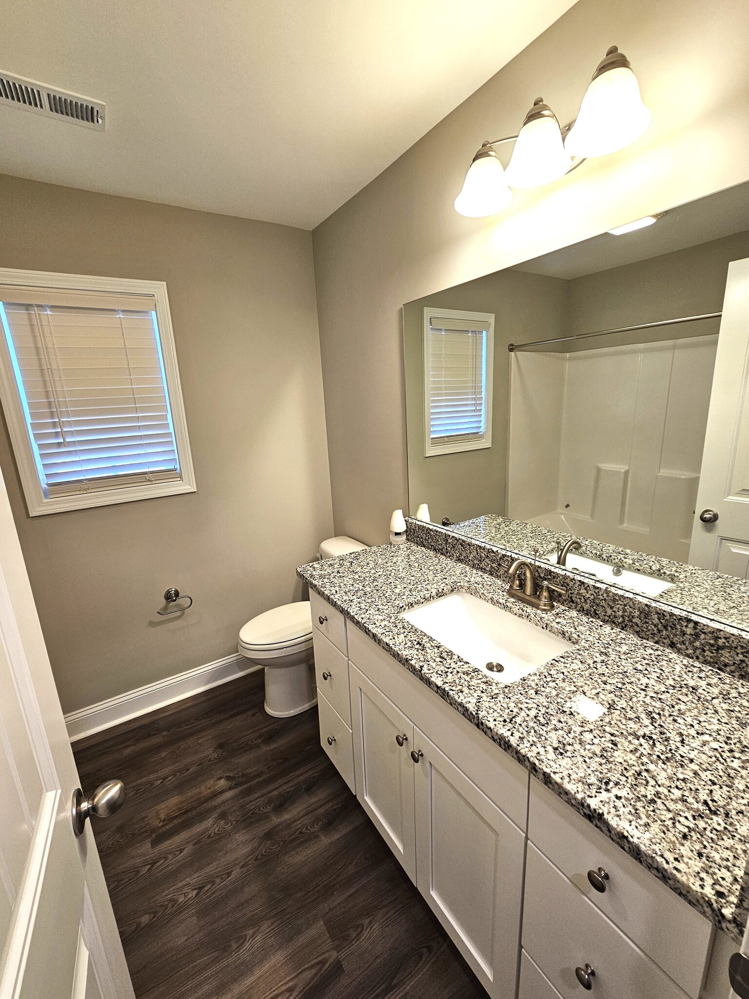 Building Photo - 4193 Valley Forge Rd