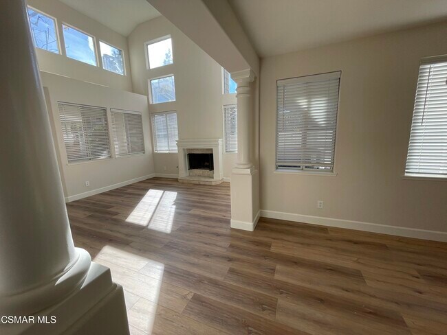 Building Photo - 1067 Terrace Hill Cir