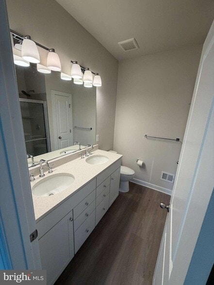 Building Photo - 7231 Mountaineer Dr