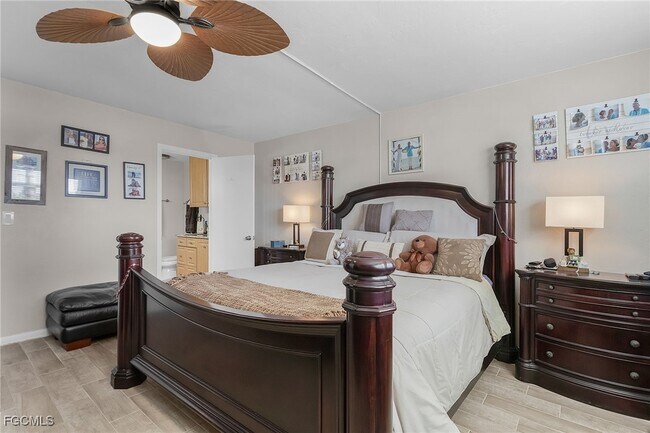 Building Photo - 1714 Bikini Ct