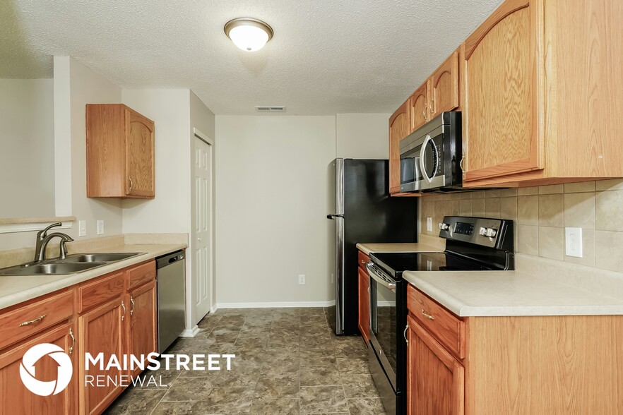 Building Photo - 13066 N Becks Grove Dr