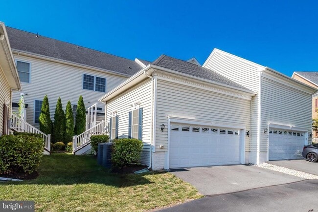 Primary Photo - 43086 Old Ryan Rd