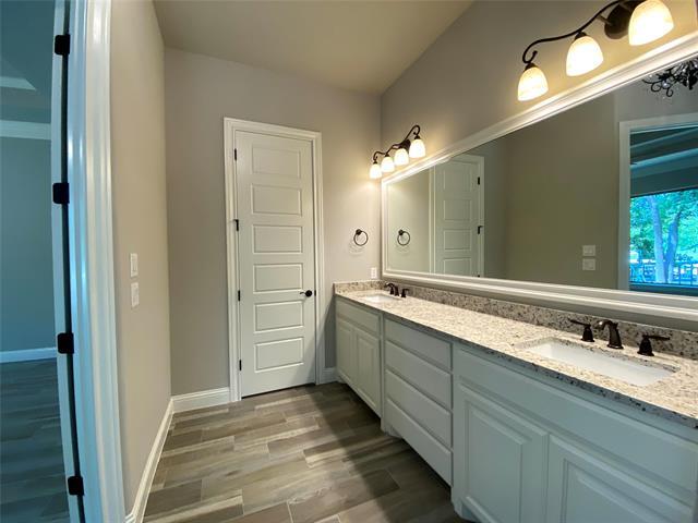 Building Photo - 4007 Sioux Ct