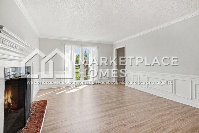 Building Photo - 2626 Trenton Rd