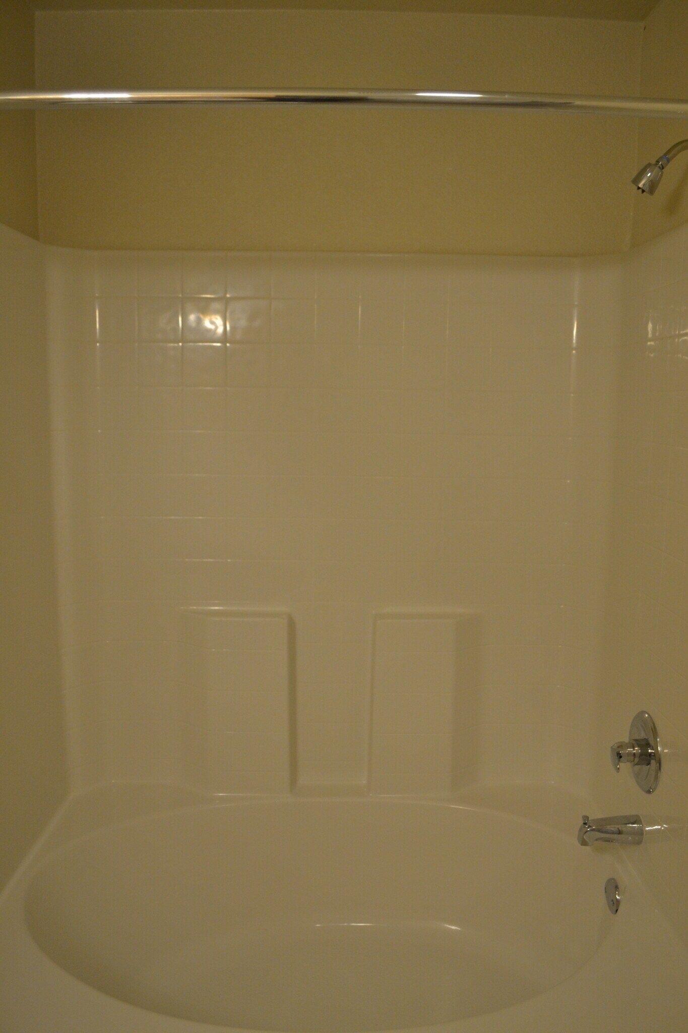 masterbathrm - 220 Ryan Cir Apt B