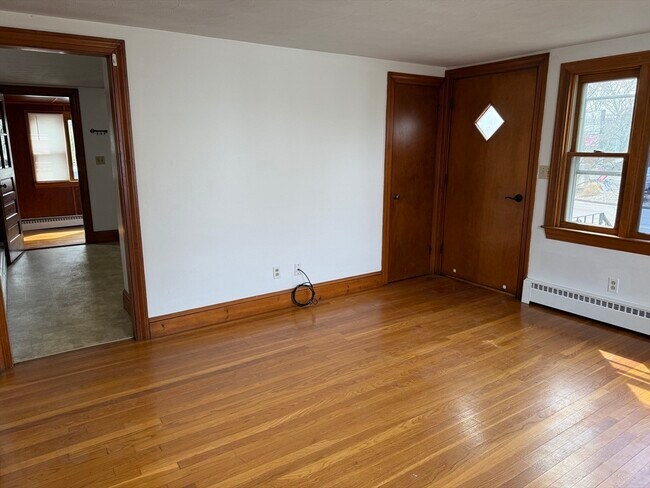 Building Photo - 192 Spring St