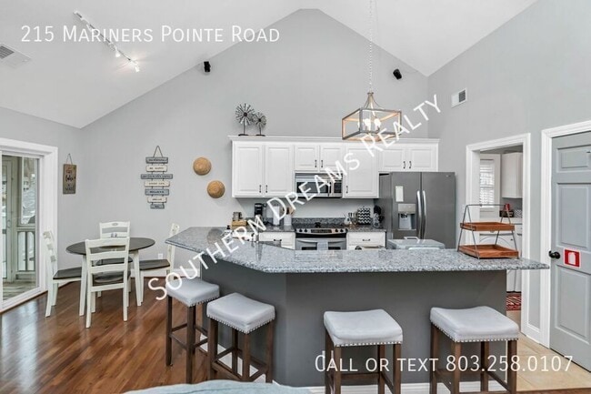 Building Photo - 215 Mariners Pointe Rd