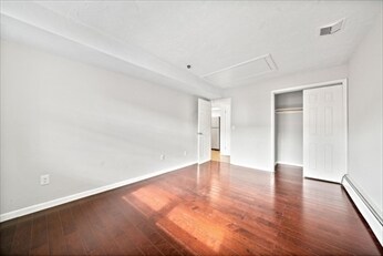 Building Photo - 36 Pleasant Dr