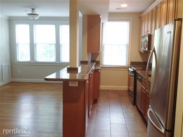 Building Photo - 401 Commonwealth Ave