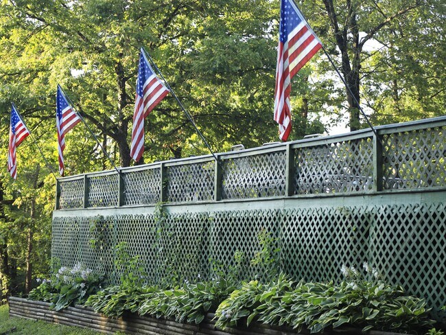 Building Photo - 5558 State Highway 265