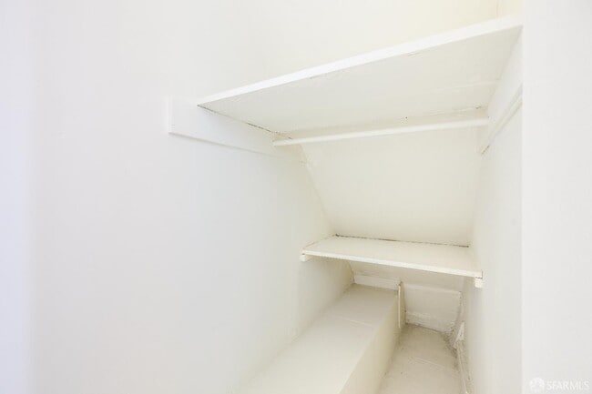 Building Photo - 2371 30th Ave