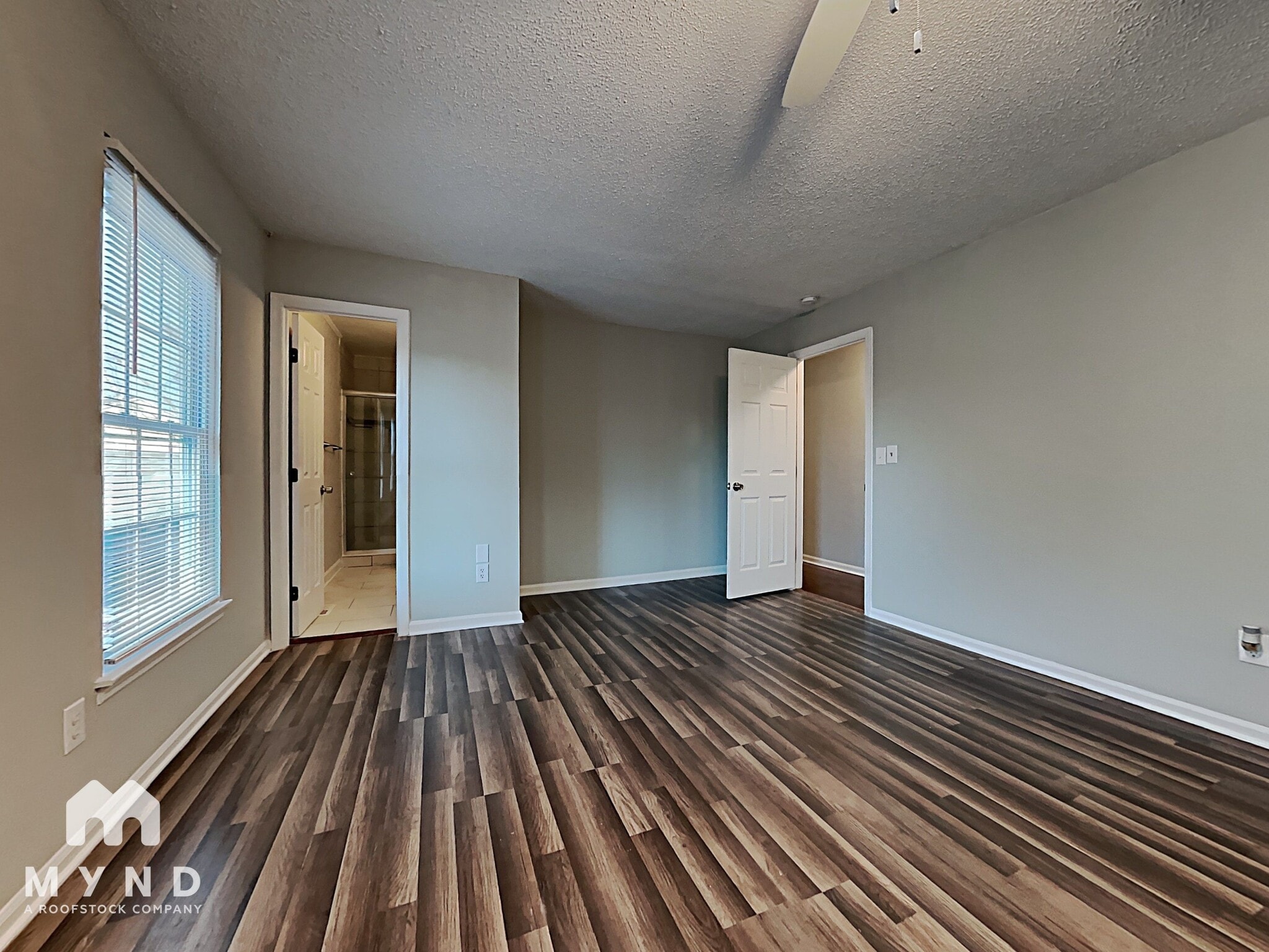 Building Photo - 4035 Coopersdale Rd