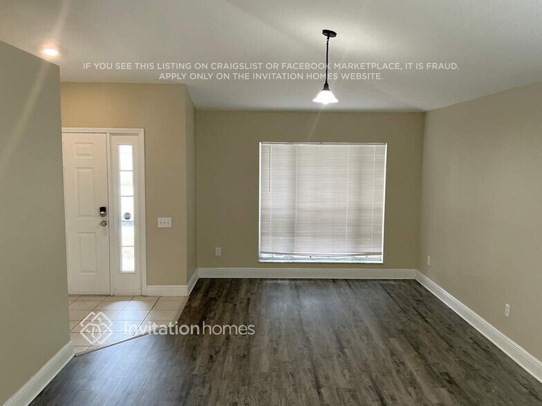 Building Photo - 10207 Hunters Haven Blvd