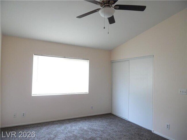 Building Photo - ONE STORY - 2 BEDROOM WITH 2 CAR GARAGE