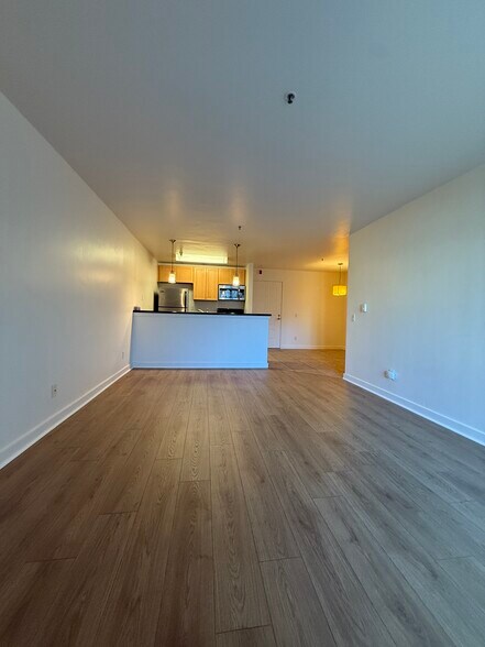 Building Photo - 6400 Christie Ave