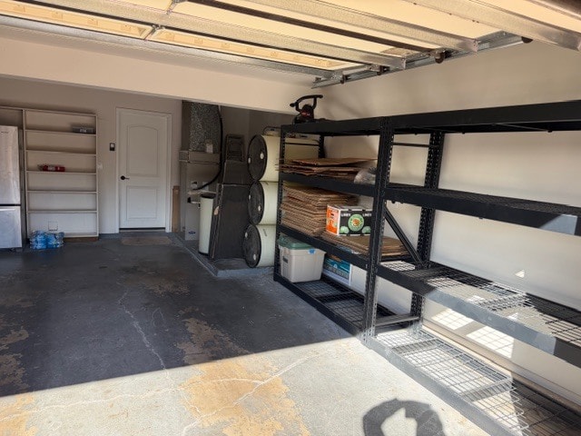 Building Photo - 545 S Valley View Dr